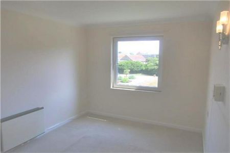 1 bedroom retirement property to rent - Photo 4