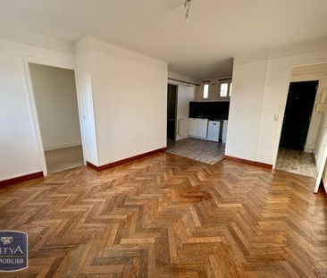Location Appartement 2 pièces 43m² CHATEAUROUX 36000 - Photo 5