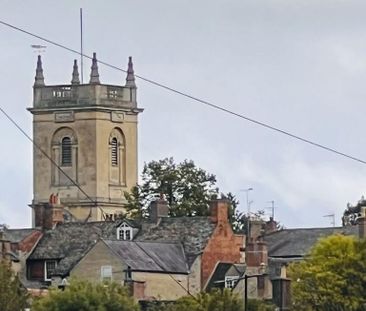 3 bedroom end of terrace house to rent - Photo 2