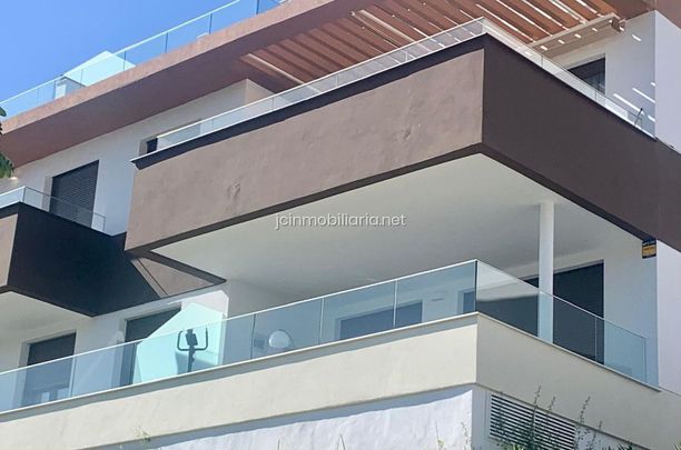 Apartamento en Estepona, Estepona, alquiler - Photo 1