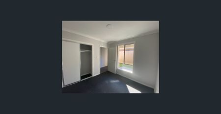 Modern 2 bedroom Duplex - Photo 2