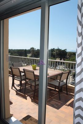 Appartement meublé port de Hyeres - Photo 1