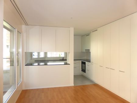 Attikawohnung mit grosser Dachterrasse - Foto 3