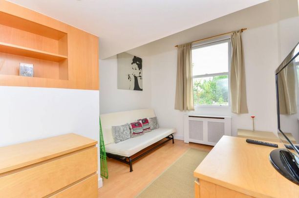Flat 25A West Cromwell Road, Earls Court SW5 9QL - Photo 1