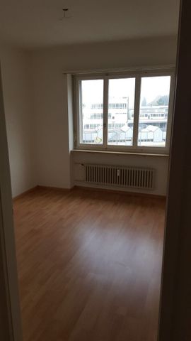 Cheap 3-room apartment with modern kitchen in Münchenstein - Foto 3