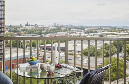 2 bedroom apartment to rent - Photo 2