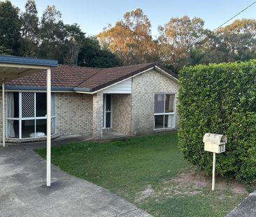 SPACIOUS FAMILY HOME IN SOUGHT AFTER MARIDALE PARK ESTATE IN CAPALA... - Photo 5
