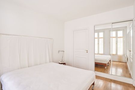 Appartement • Saint Germain des Prés - Photo 4