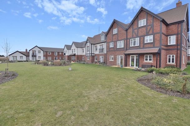 18 Gibson Court Tattershall Road, - Photo 1