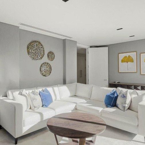 3 bedroom apartment to rent - Photo 1