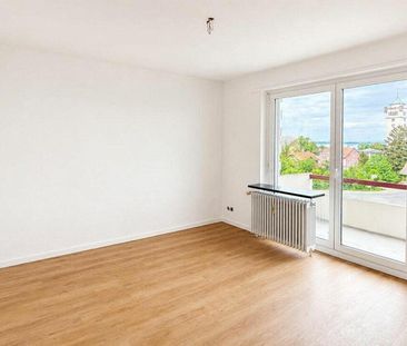 Moderne 1.5-Zi-Wohnung mit schöner Aussicht - Photo 3