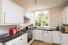 4 bedroom terraced house to rent - Photo 3