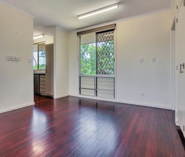 Classic Darwin Elevated House - Photo 2