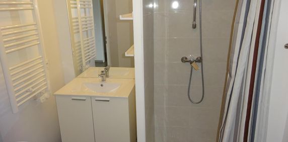 Location Appartement 2 pièces 39m² ISTRES 13800 - Photo 2