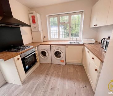 5 bedroom semi-detached house to rent - Photo 1