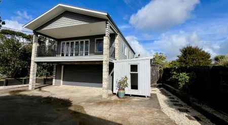 10A Lorenzen Bay Road - Photo 3