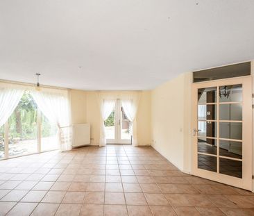 Annie M.G. Schmidtweg 207, Literatuurwijk Zuid, 1321LG, Almere - Photo 5