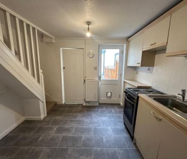 2 Bedroom Terraced To Rent - Photo 6