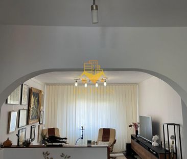 Închiriază Apartament 4 camere Plopilor - Photo 4