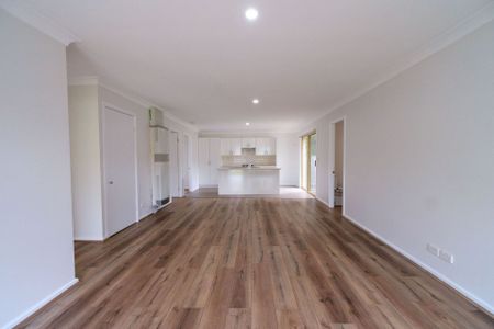 Private 3 bedroom home - Photo 4