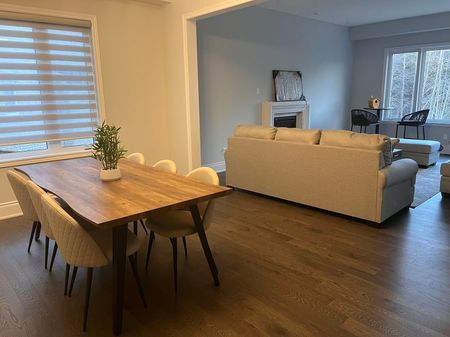 For Lease - 232 SUNSET VISTA Circuit, Aurora, Ontario - Photo 5