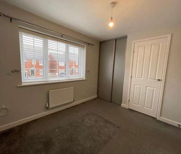 Glacier Lane, Eastfield, Scarborough, YO11 - Photo 6