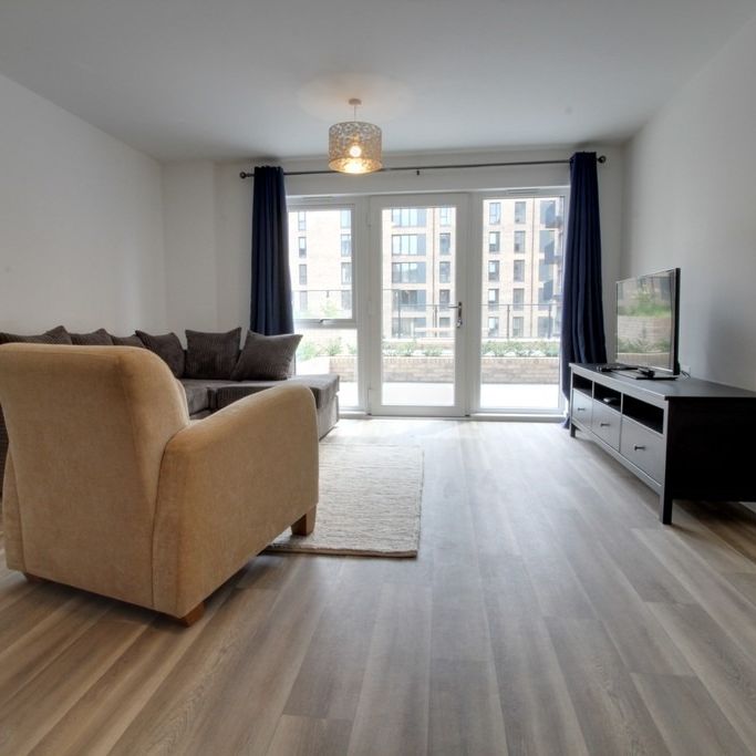 Melrose Apartment, Bell Barn Road, Park Central - Photo 1