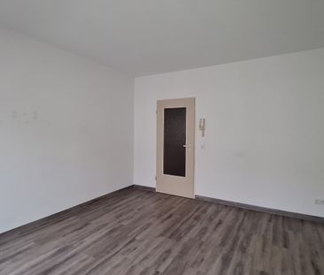 Charmante 1-Raumwohnung mit Pantryküche, Designbelag und Balkon - Foto 6