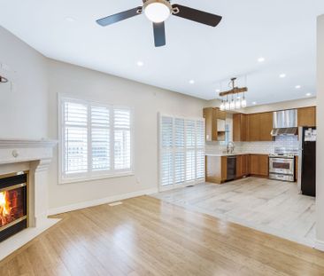 For Lease - 915 Oaktree Crescent, Newmarket, Ontario - Photo 2