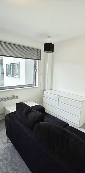 1 bedroom apartment to rent - Photo 1