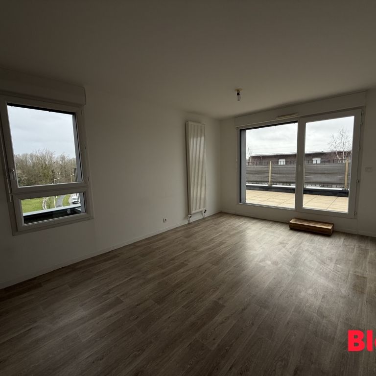 Location Appartement 3 pièces 53m² PLESCOP 56890 - Photo 1