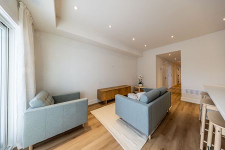 For Lease - 29 Hatherley Road Unit# D, Toronto, Ontario - Photo 2