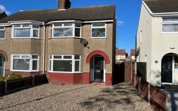 Kimberley Road, Lowestoft, NR33 0UA - Photo 1