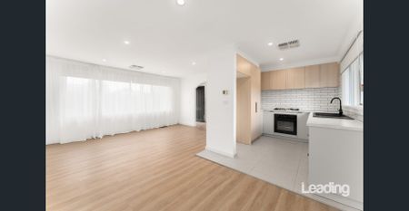 Na Na Na Na BATMAN! - Photo 2