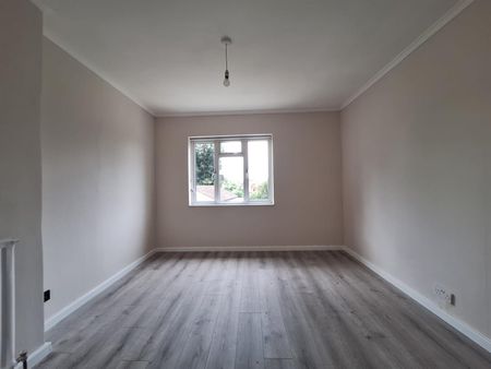 Waddon New Road, Croydon CR0, London - Photo 2
