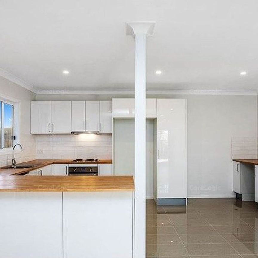 38 Price Street, Oxley. - Photo 1