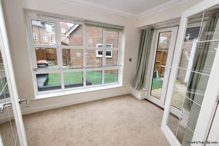 4 bedroom property to rent in Aylesbury - Photo 4