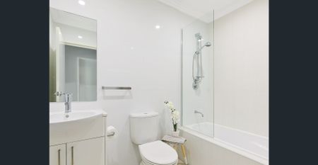 Enormous two bed unit in resort style complex - Photo 5