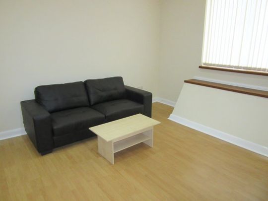 Flat A, 21 Menzies Road, AB11 9AX, Aberdeen - Photo 1