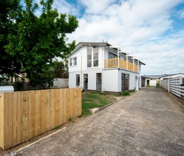 Refurbished Two-Storey Home - Photo 6