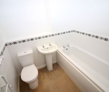 2 Bedroom Apartment - Photo 5