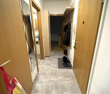 Kompakte 2-Zimmer-Wohnung in zentraler Linzer Lage mit Lift – ideal... - Photo 2