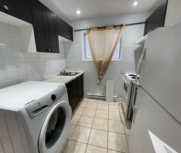 Av. d'Athènes, J4Z 2W2, Brossard - Photo 5