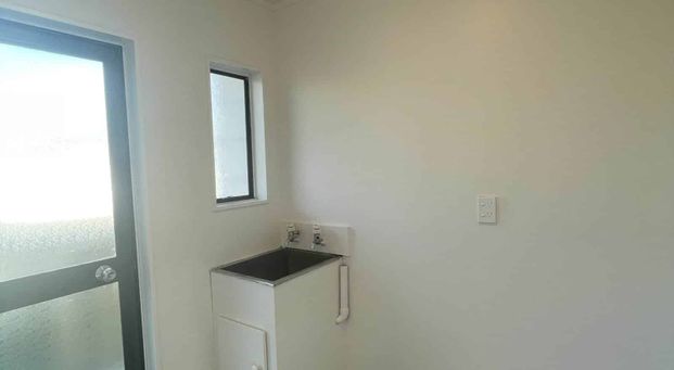 1/34 Great South Road, Manurewa – Tidy 2-Bedro... - Photo 1