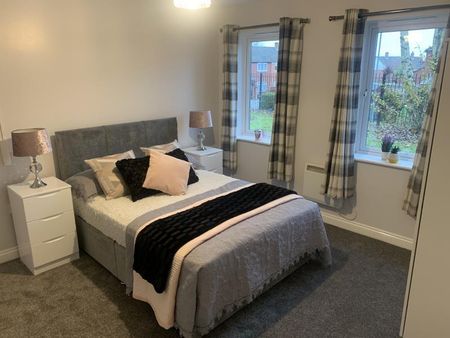 2 bedroom flat to rent - Photo 4