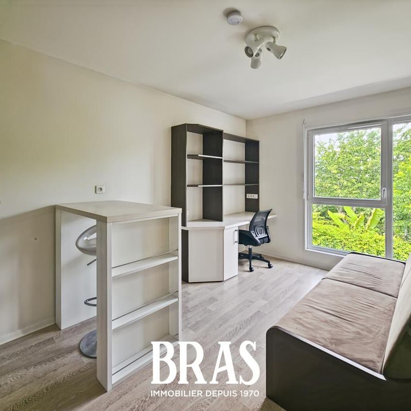 Location Appartement 1 pièce 18m² LA ROCHE SUR YON 85000 - Photo 1