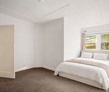 20/81 Roslyn Gardens, Elizabeth Bay NSW 2011 - Apartment For Rent |... - Photo 2