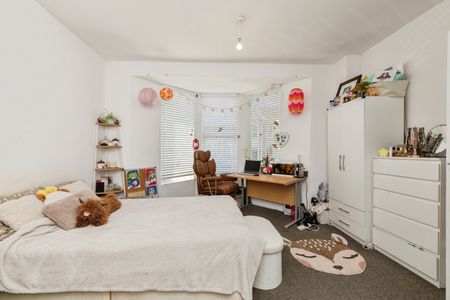 7 bedroom house to rent - Photo 4