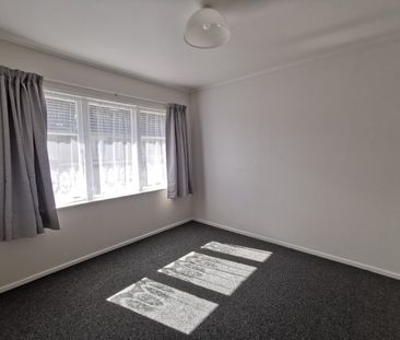 Clouston Park Living - Photo 6