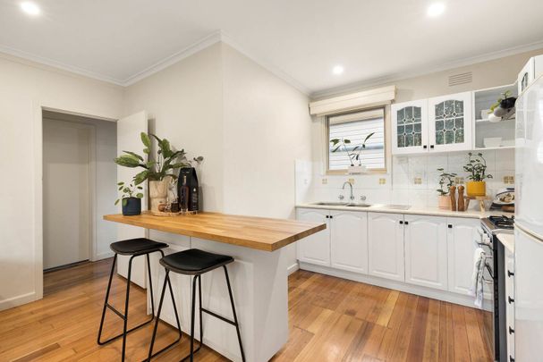 Private, Modern & Wonderfully Located - Photo 1